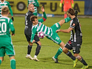 FOTOGALERIE: Konečně. Dynamo navázalo na skvělý výkon z Letné a doma poprvé vyhrálo