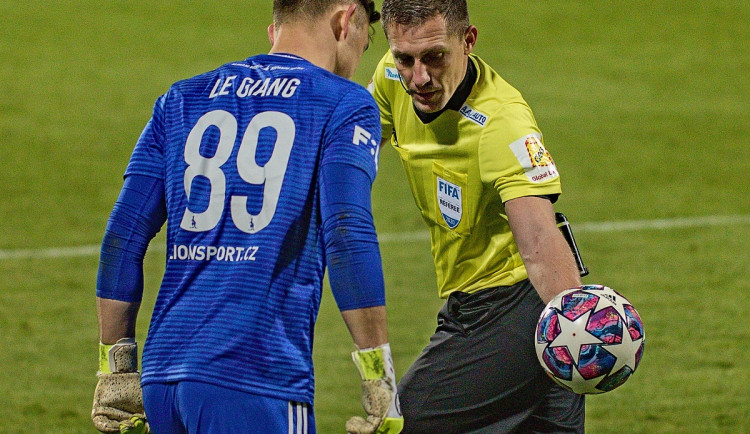 FOTOGALERIE: Konečně. Dynamo navázalo na skvělý výkon z Letné a doma poprvé vyhrálo