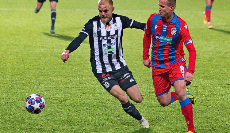 FOTOGALERIE: Dynamo, kat favoritů? Po Spartě obrali Jihočeši i Plzeň, doma uhráli remízu 0:0