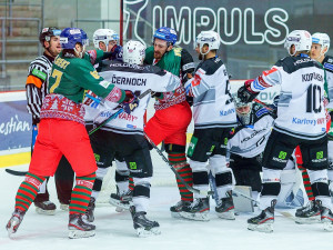 FOTOGALERIE: Madeta Motor ČB - HC Energie Karlovy Vary