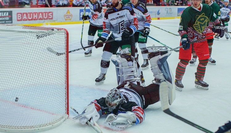 FOTOGALERIE: Madeta Motor ČB - HC Energie Karlovy Vary