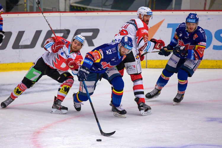 FOTOGALERIE: Madeta Motor ČB - HC Dynamo Pardubice