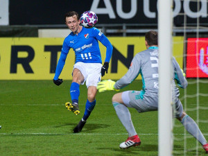 FOTOGALERIE: Dynamo válí a pět zápasů v řadě neprohrálo, Baník sestřelil v závěru Mršič