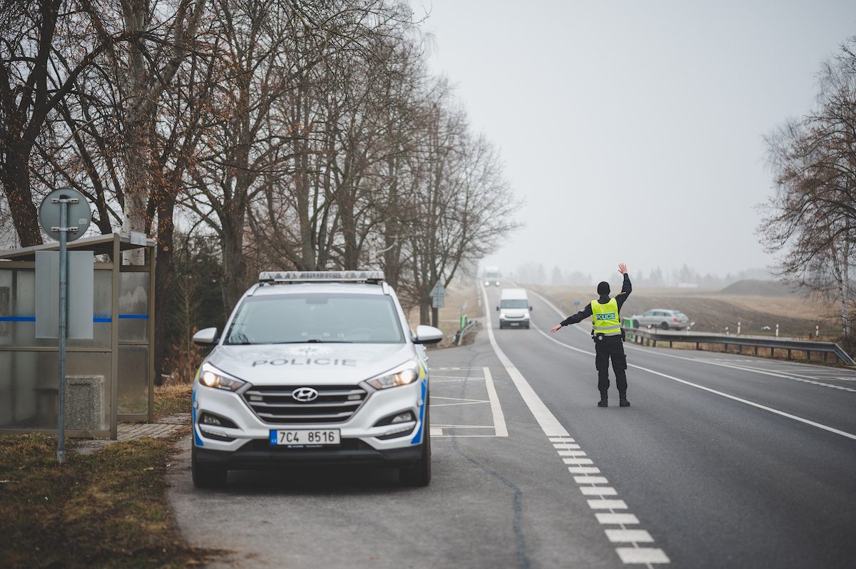 Policie od rána kontrolovala pohyb mezi okresy
