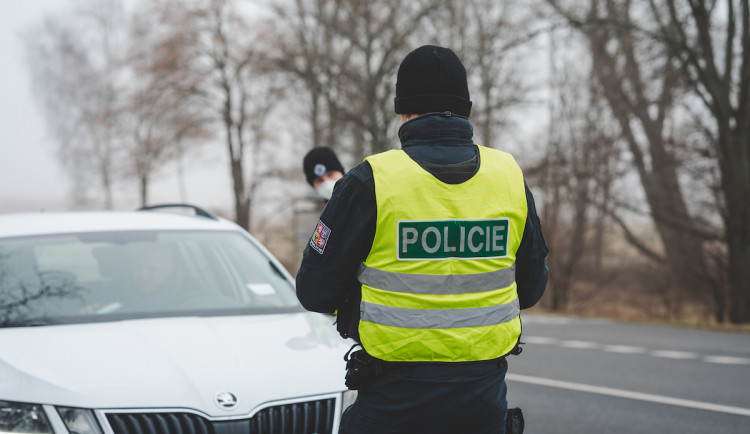 Policie od rána kontrolovala pohyb mezi okresy