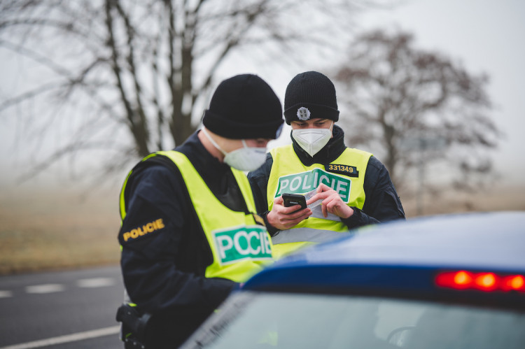 Policie od rána kontrolovala pohyb mezi okresy