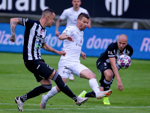 FOTOGALERIE: Velké loučení a těsná porážka. Dynamo v emotivním utkání podlehlo Slovácku