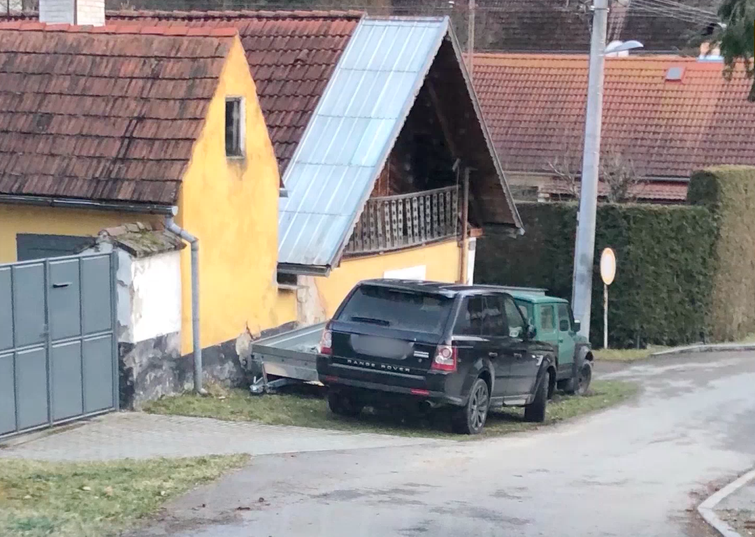 Policie zadržela skupinu dealerů. Výrobou a prodejem pervitinu si přišli na 60 milionů