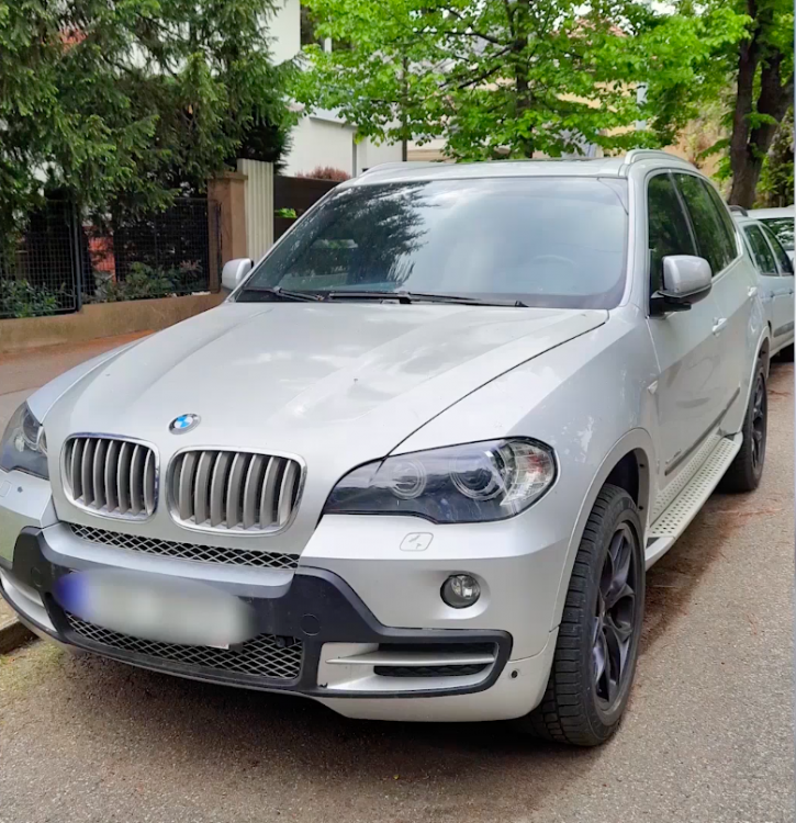 Policie zadržela skupinu dealerů. Výrobou a prodejem pervitinu si přišli na 60 milionů