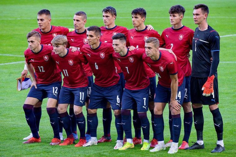 Česká reprezentace do 21 let porazila v Českých Budějovicích Slovinsko 1:0.