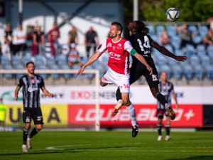 Dynamo po dalším comebacku udolalo Pardubice