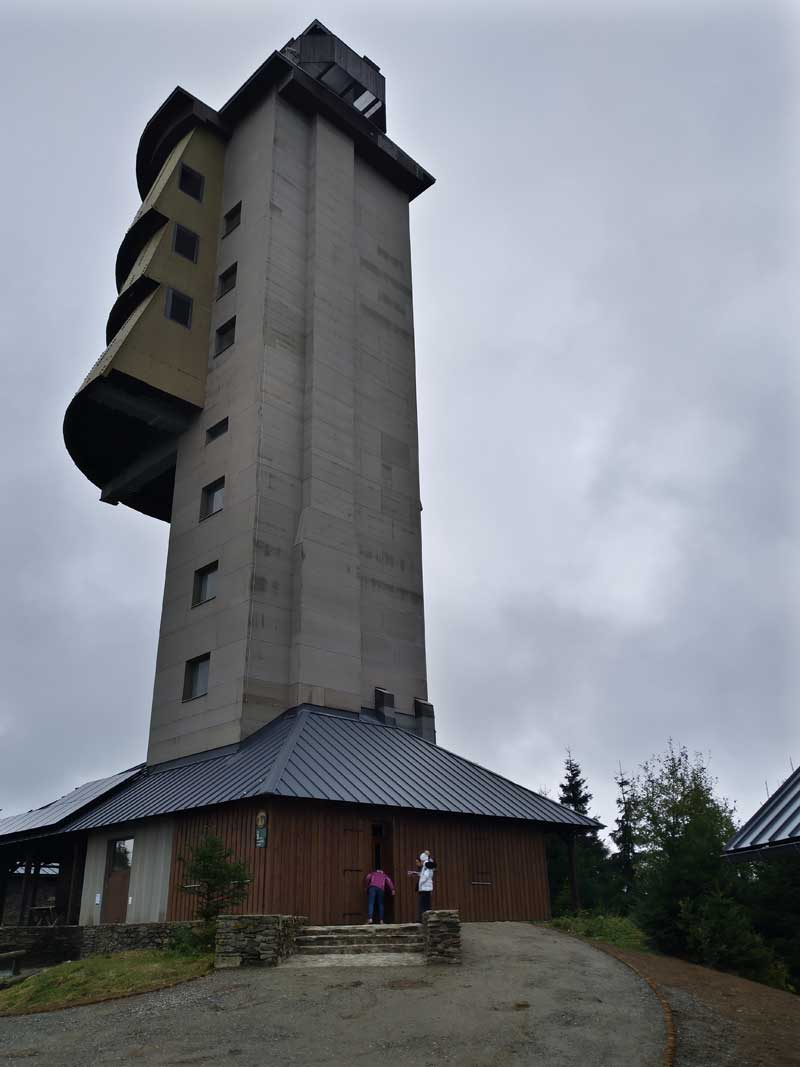 Rozhledna Poledník se otevírá veřejnosti.