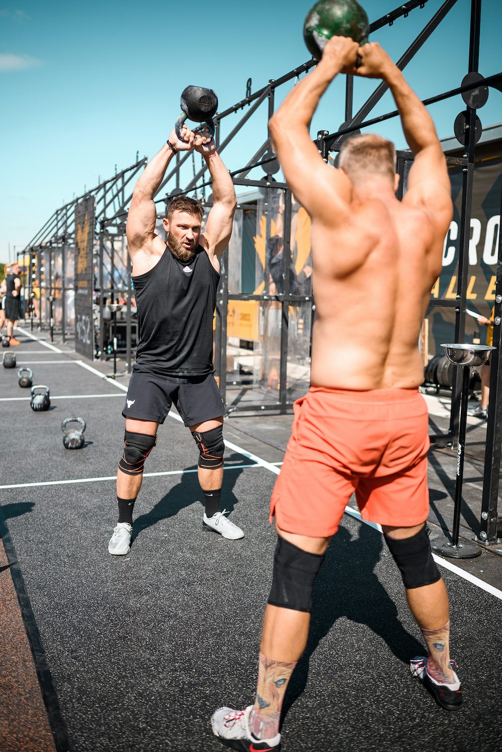 Přes tři stovky závodníků, ale i VIP hosté. Na střeše IGY Centra odstartovaly Big Summer Games