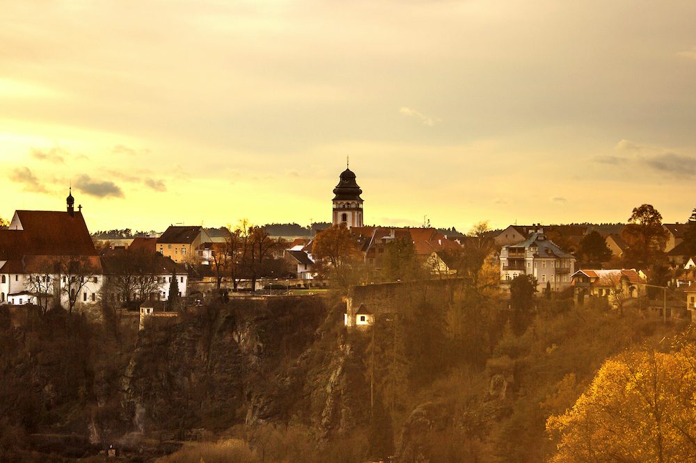 Střední uměleckoprůmyslová škola Bechyně nabízí tradiční řemeslo a kreativitu