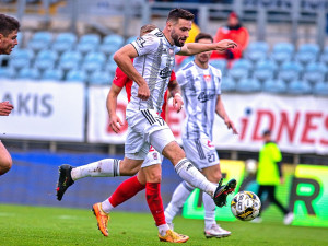 Dynamo proti Brnu vzdalo hold zdravotníkům