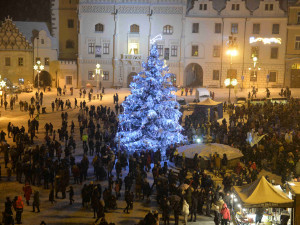 Vánoční strom na začátku prosince rozsvítili také v Táboře. Foto: Město Tábor