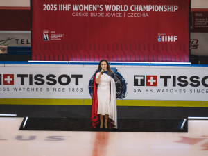 Zahájení mistrovství světa v hokeji žen.