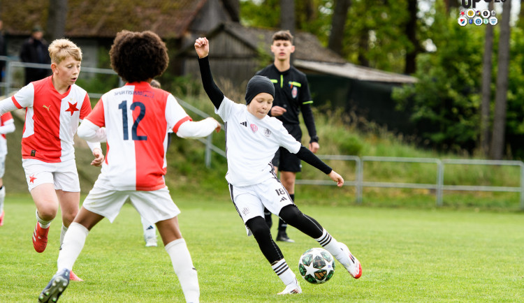 Skandování, góly a silné emoce. Malí fotbalisté si letošní Autodraft Cup užili