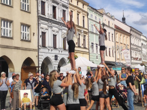 Ulice Budějc rozzářily barvy festivalu Město lidem, lidé městu