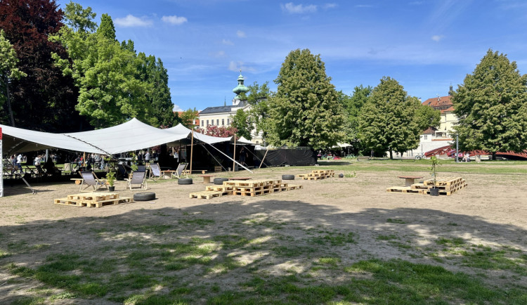 Oblíbený park při majálesu 