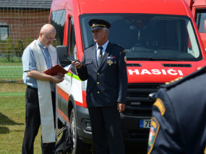 FOTO: Hasiči z Morkého oslavili výročí 100 let