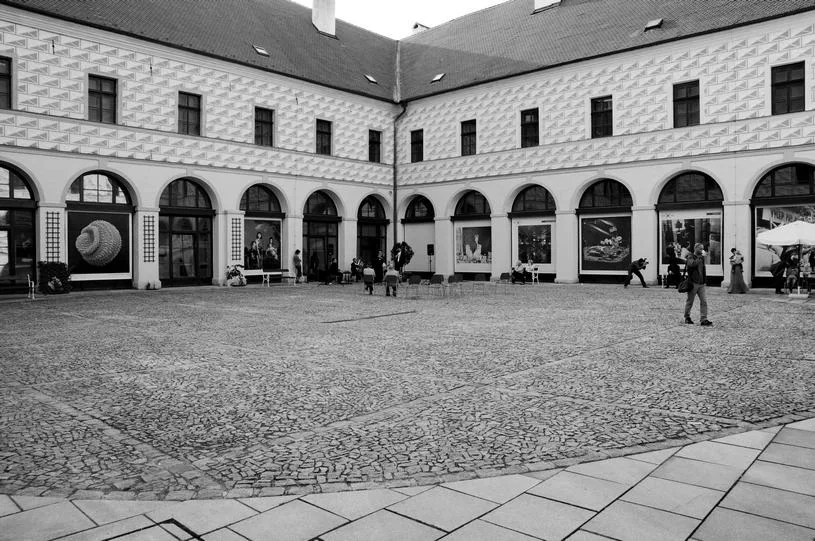 Národní Muzeum Fotografie - Nádvoří