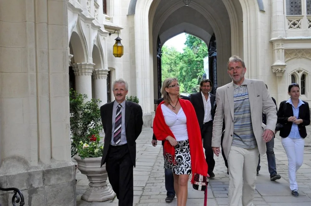 Kateřina Sadílková, Tomáš Jirsa