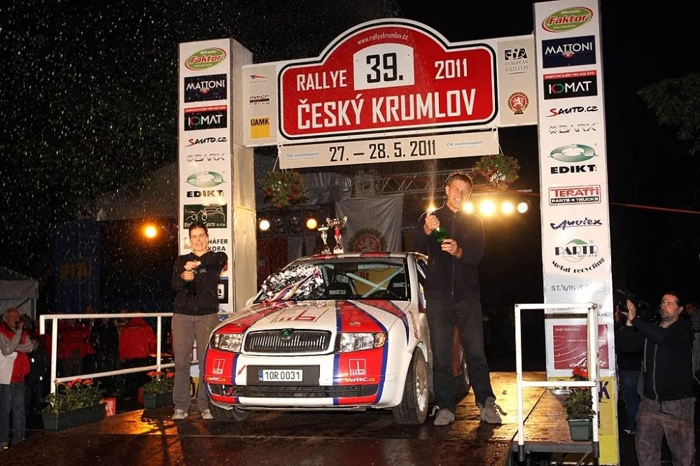Emil Triner a Kateřina Achsová. Hvězdná posádka českokrumlovské soutěže