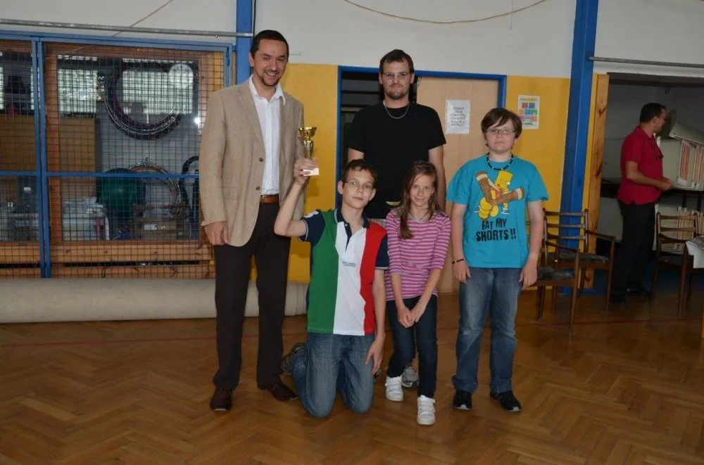 Primátor Mgr. Juraj Thoma s mladšími žáky