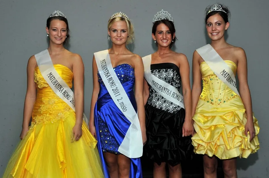 Vítězky:(z leva)Aneta Brašnová, Kateřina Hloušková, Rudina Blakqori, Michaela Nosková