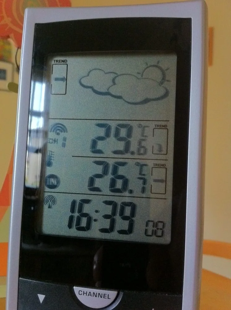 teplota 22.8.11
