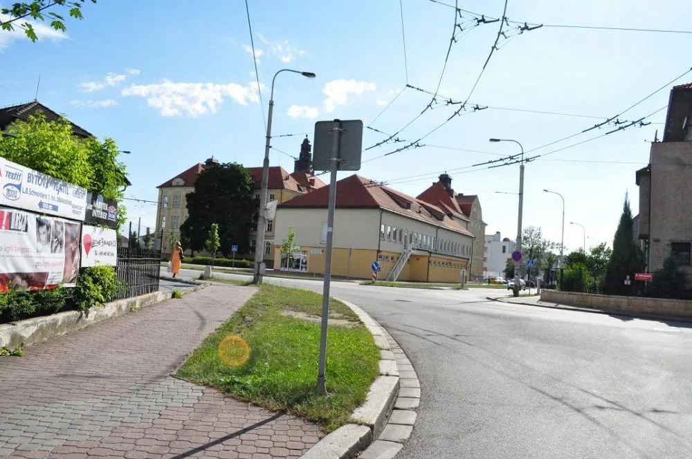 Lokality trasy Jižní spojky - krizovatka Thomayerova, B.Nemcove,   L.B. Schneidera