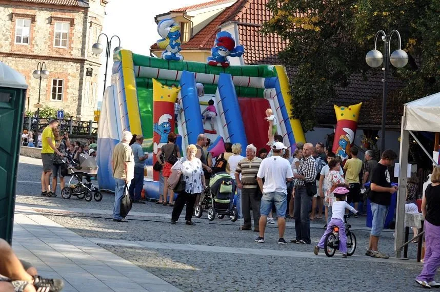Slavnosti vína - náměstí - atrakce pro děti