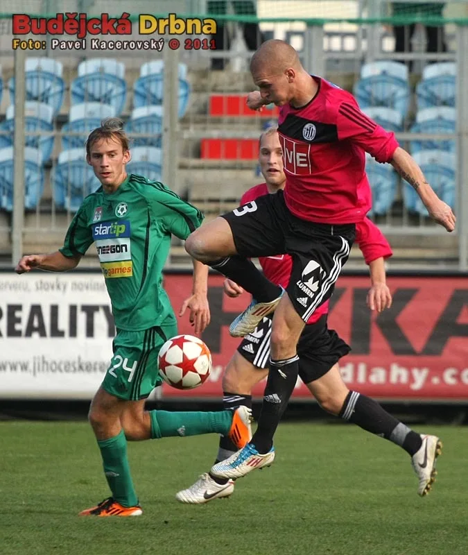 Těžké zpracování, jednoduché zakončení - Dynamo vedlo díky Zdeňku Ondráškovi už o tři branky