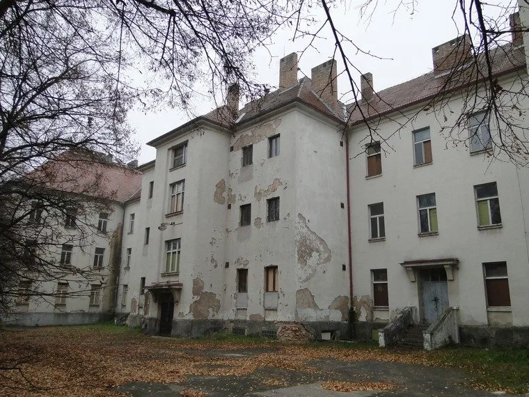 Bývalé kasárny v budějcích brzy jen v našich vzpomínkách