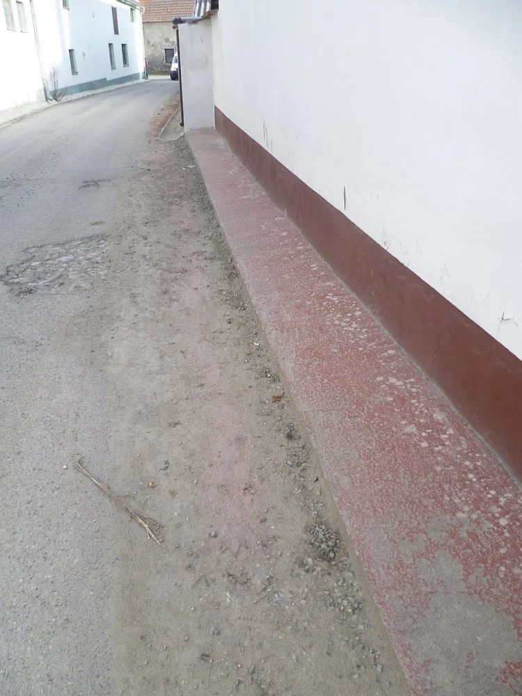 Obyvatel Rožnova opět zahrozil jedem na krysy