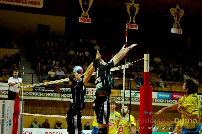 Do budějcké Sportovní haly si našlo cestu 660 diváků