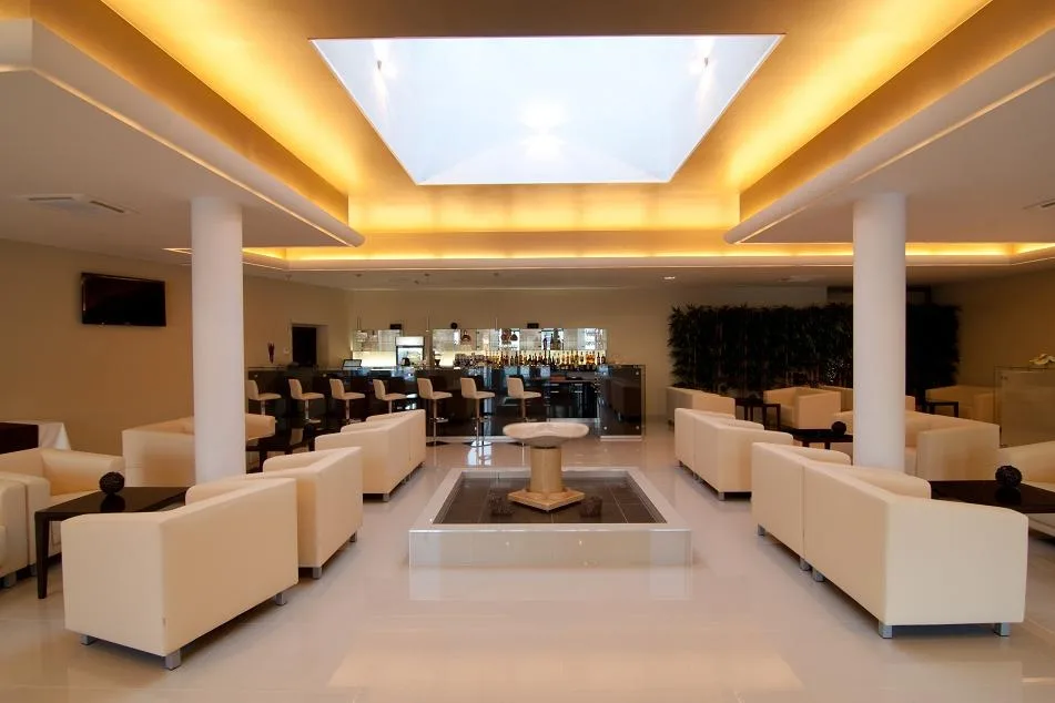 RRC Hluboká - foyer, recepce, Lobby bar