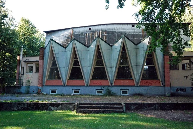 Budova bývalého K-Centra