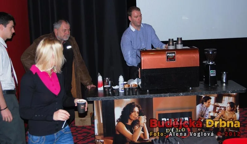 První Dámská jízda v multikině CineStar v roce 2012