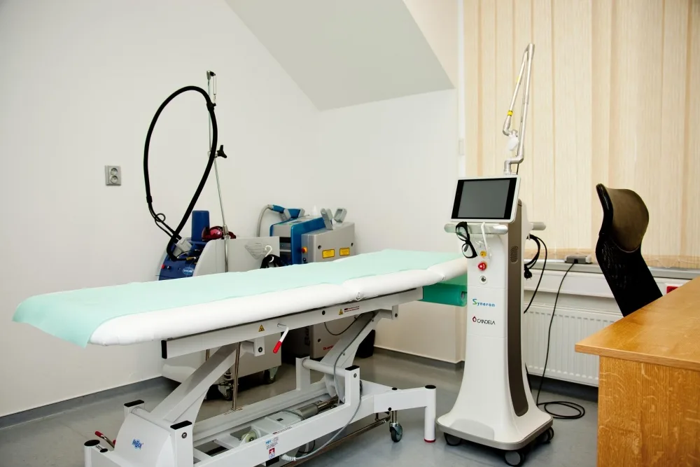 RRC Clinic - Korektivní a estetická dermatologie - Laserové centrum