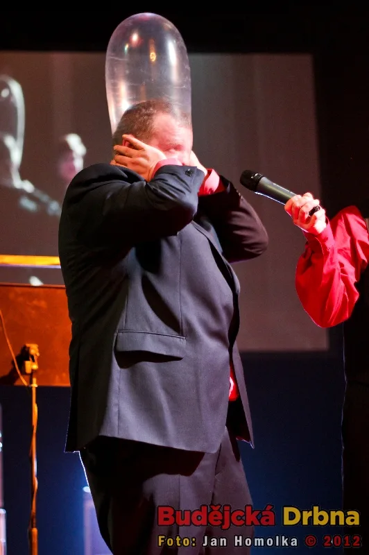 Půlnoční překvapení Doktora Bubna a zadání úkolu třem soutěžícím