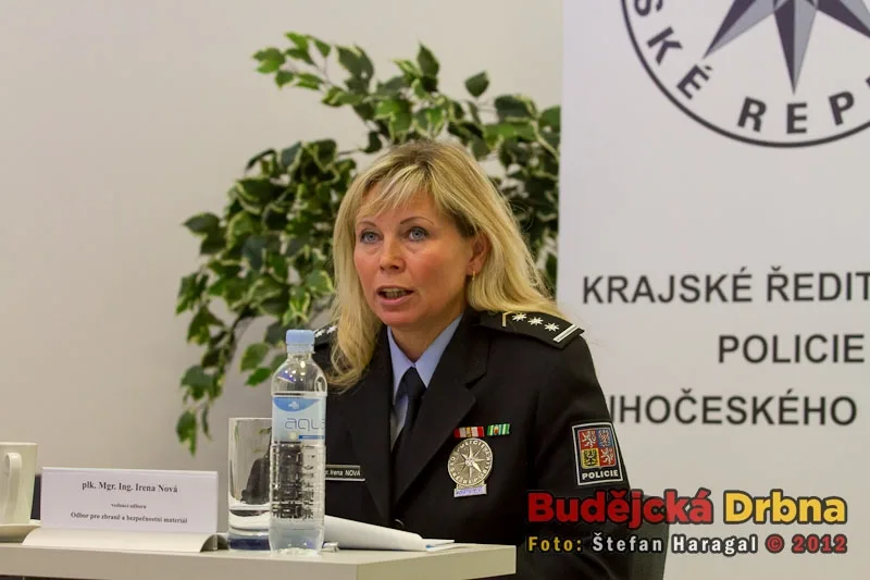 Plukovník Irena Nová, vedoucí Odboru pro zbraně a bezpečnostní materiál