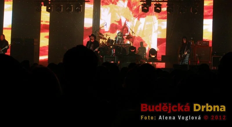 Koncert kapely Wanastowi Vjecy v Budějcích