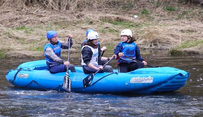 Příprava na závod posádky HANACE Rafters Čudly