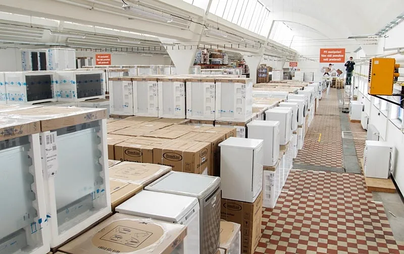 Široký sortiment si můžete zakoupit v kamenné prodejně za internetové ceny z www.levneELEKTRO.cz