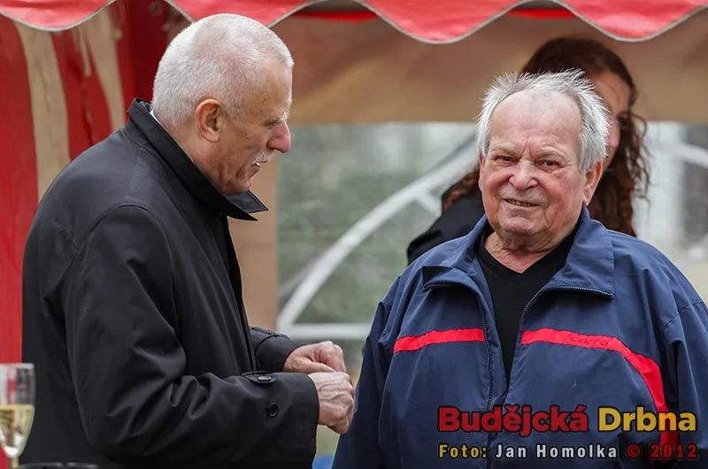 Bývalý hejtman Jihočeského kraje Jan Zahradník s Karlem Krejčím, bývalým předsedou SKVS ČB