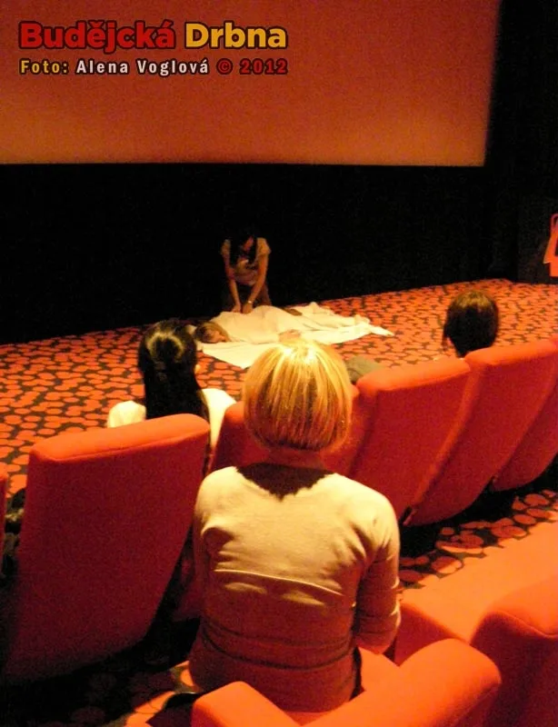 Dubnová Dámská jízda v multikině CineStar