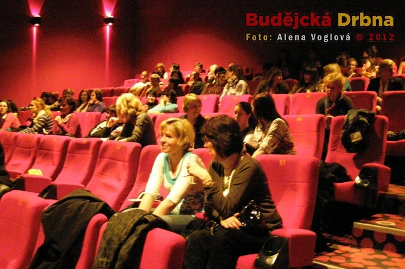 Dubnová Dámská jízda v multikině CineStar