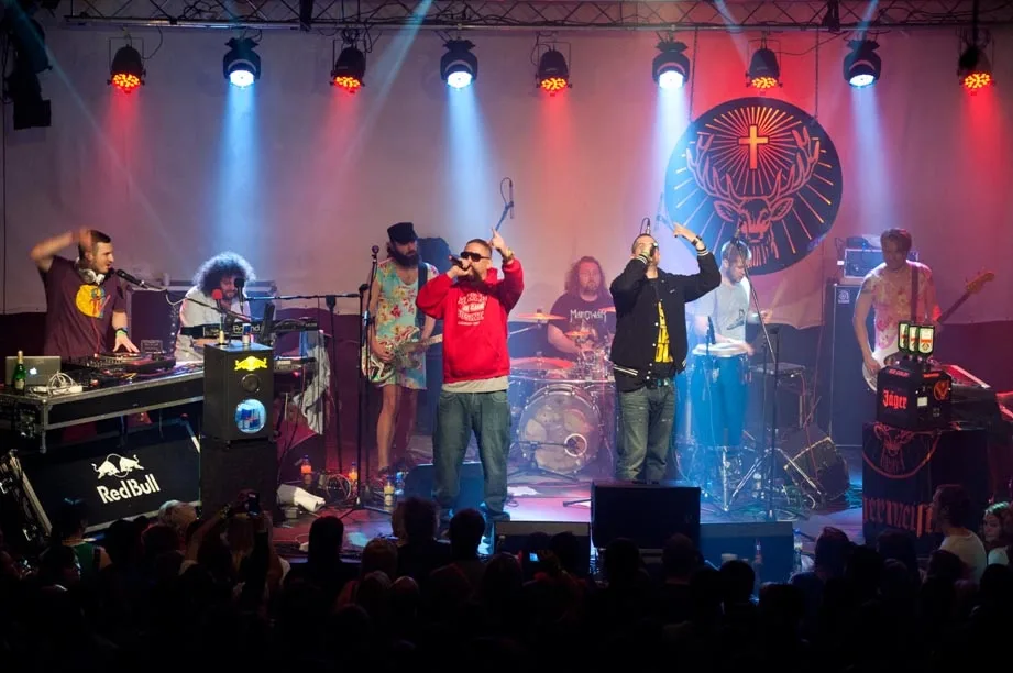 Koncert PSH a Monkey Business